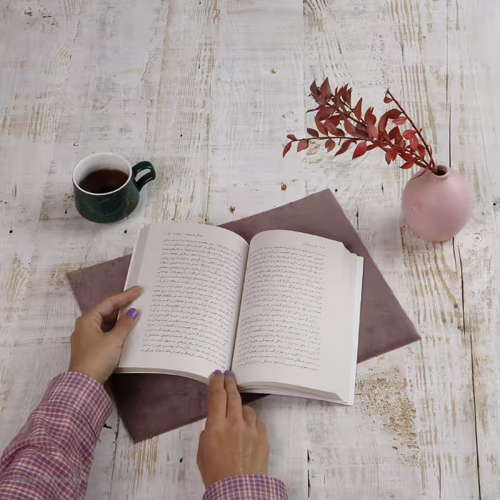 کتاب کار روشنفکری اثر بابک احمدی نشر مرکز