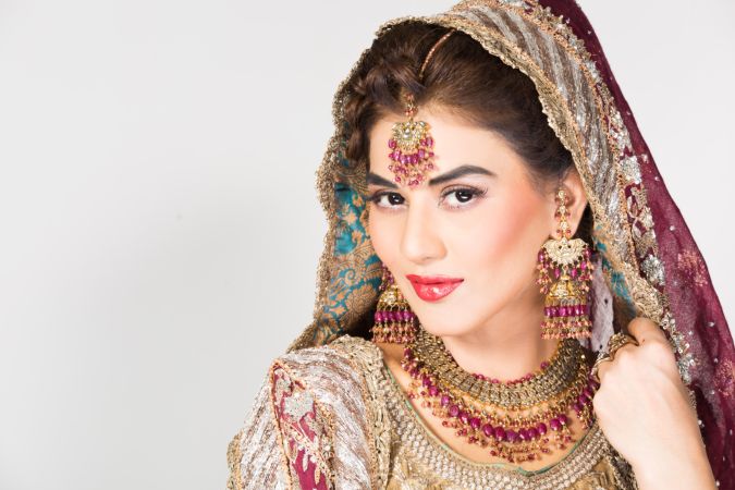 خرید و دانلود عکس Beautiful brides and wedding کد 6242 | پیک فاکس | Pic Fox