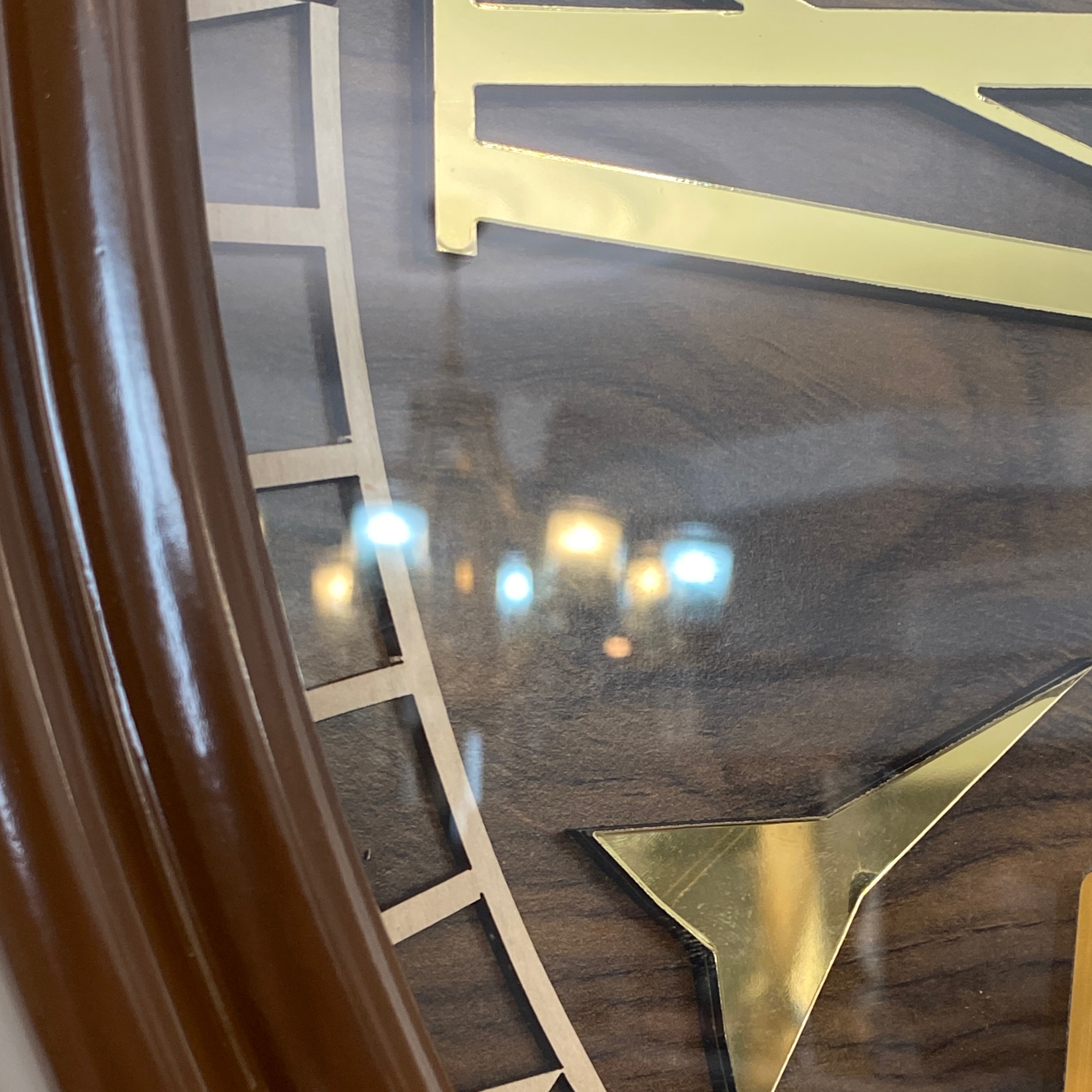 ساعت دیواری چوبی  قطر60 سانت برند فونیکس مدل رومی (هزینه ارسال بصورت پس کرایه)