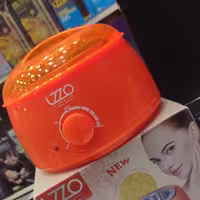 دستگاه موم داغ کن  صورت و بدن خانگی برند lzzo دارای پنج رنگ جذاب