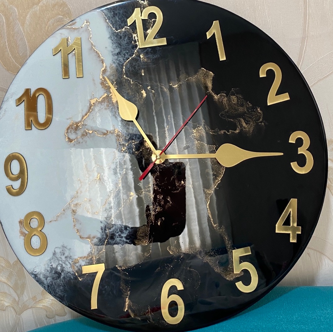 ساعت دیواری مدل رزینی