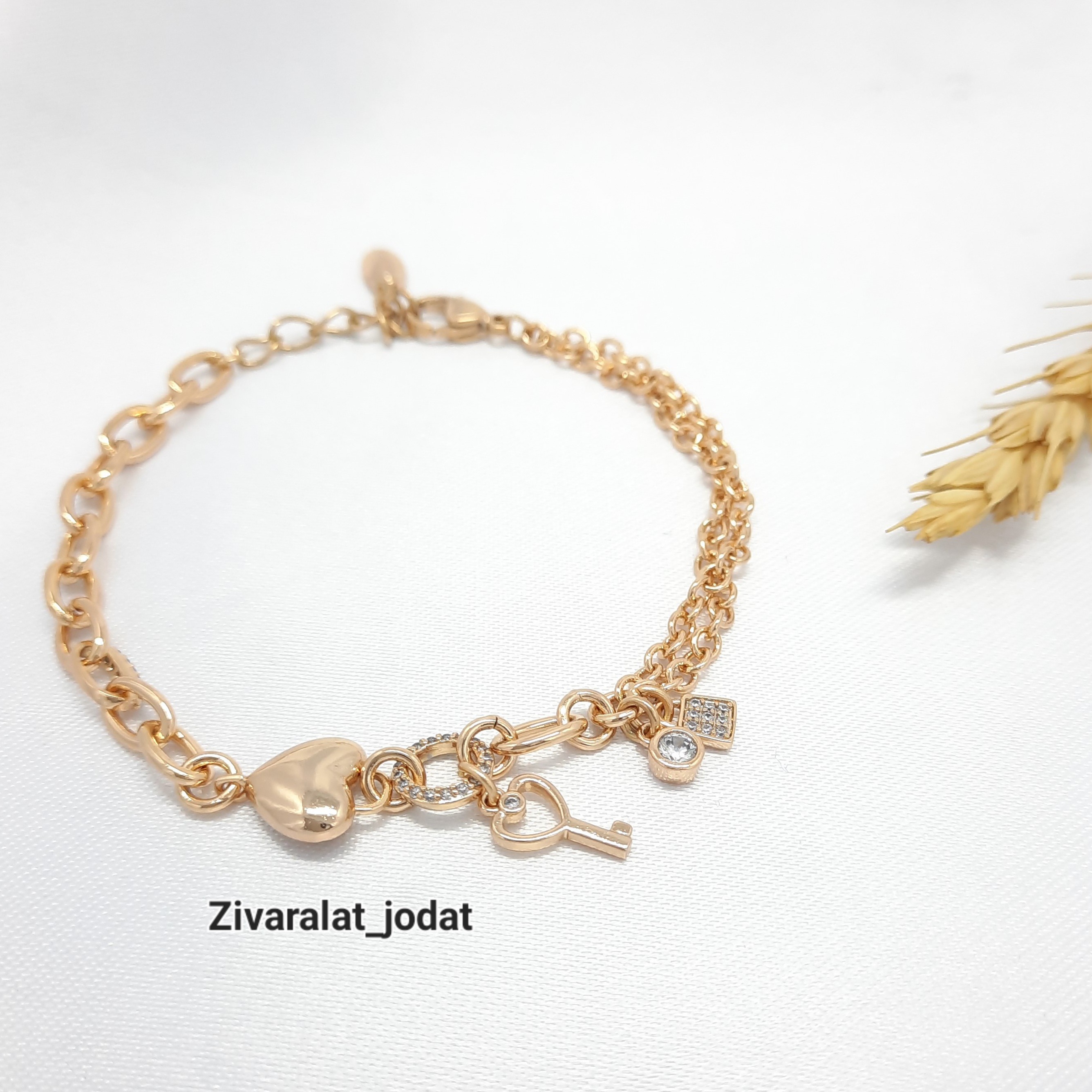 دستبند نگین دار ژوپینگ کد D20  