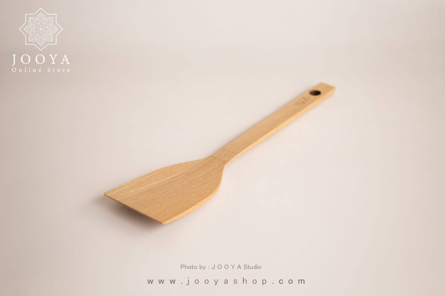 کفگیر چوبی تخت