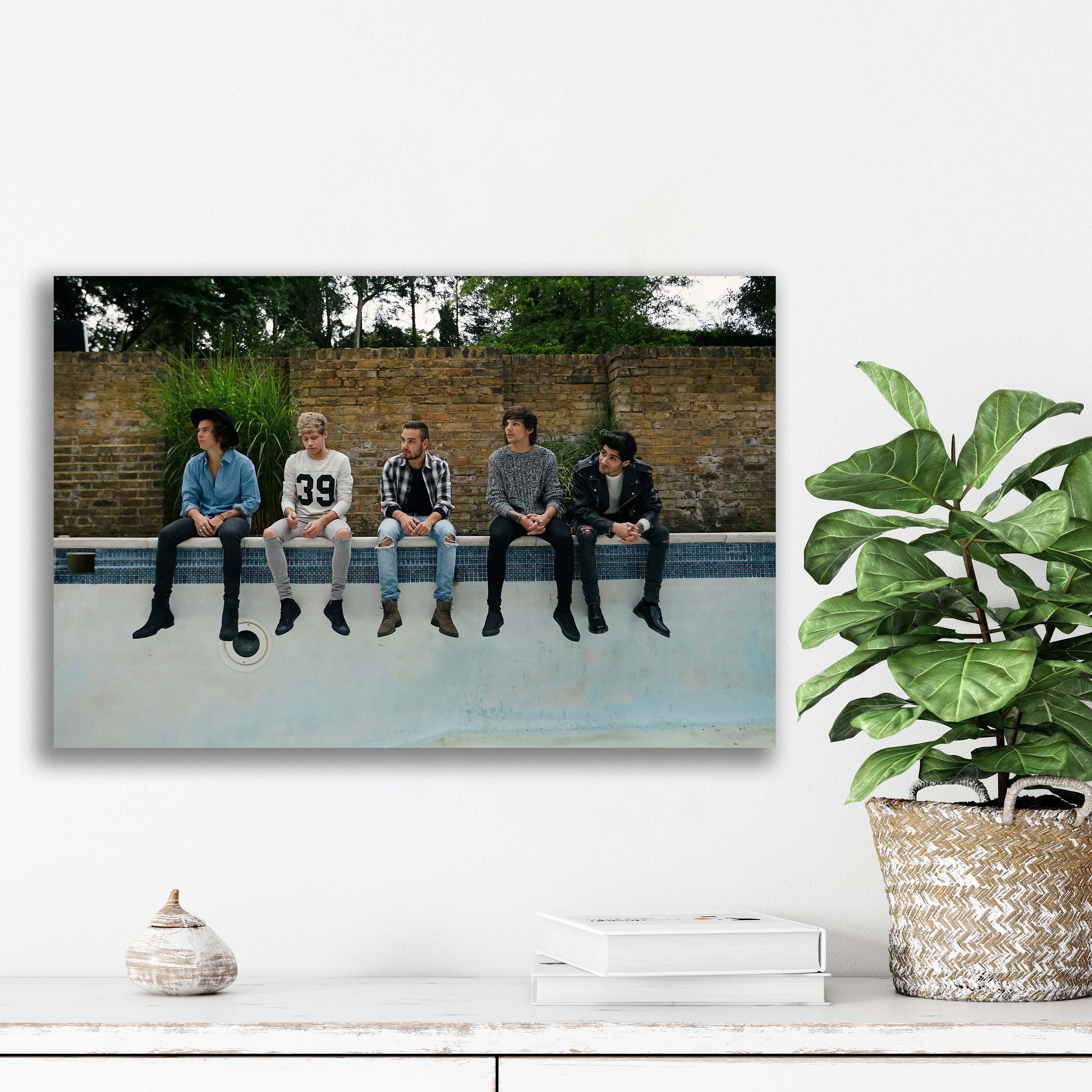 تابلو شاسی آتریسا مدل گروه وان دایرکشنone direction