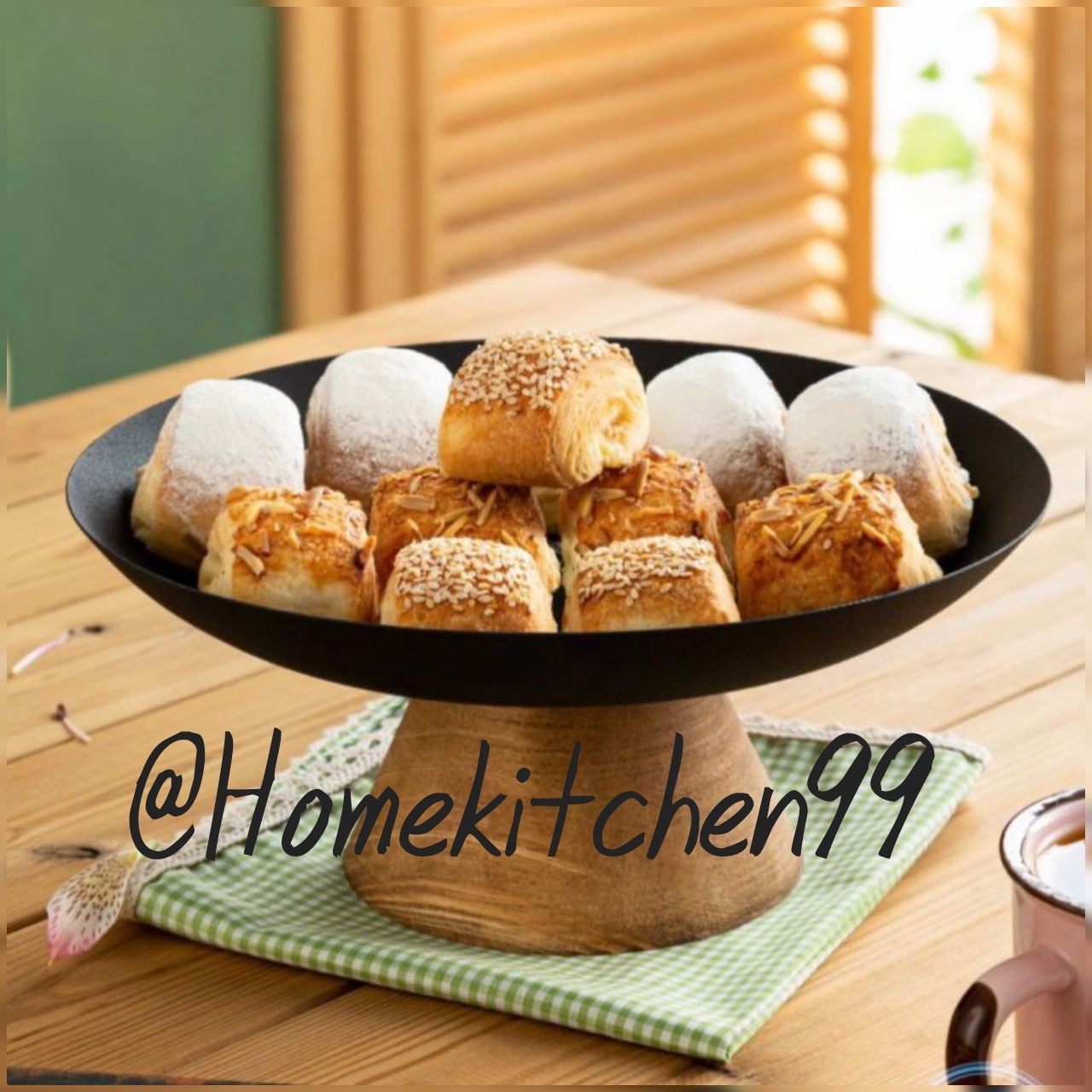 شیرین خوری پایه چوبی