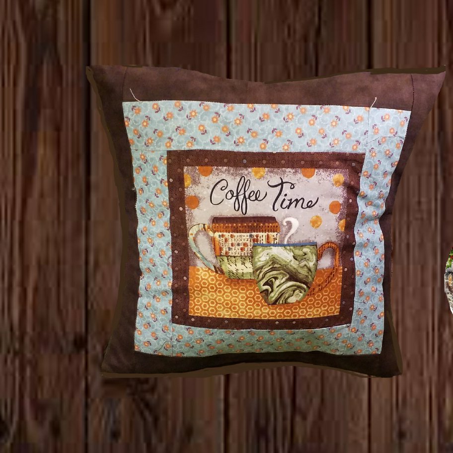 کوسن با پارچه ترک