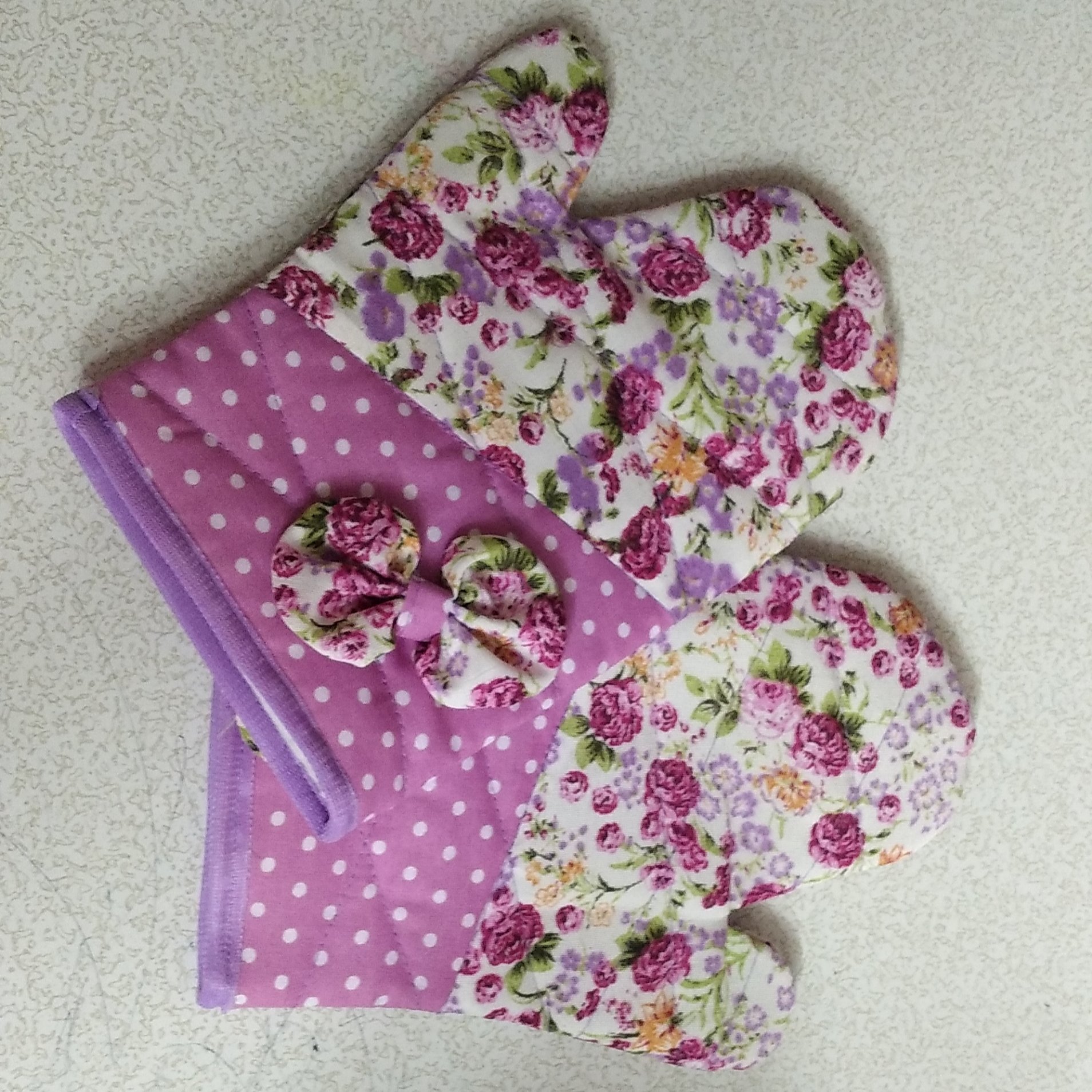 دست سازه ای از بهار 1400 دستکش فر با 
پارچه های نسوز