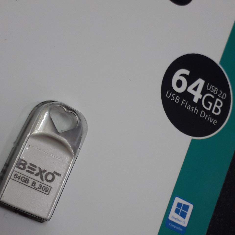 فلش  64 گیگ بکسو مدل 309 طرح قلب استیل ضدآب