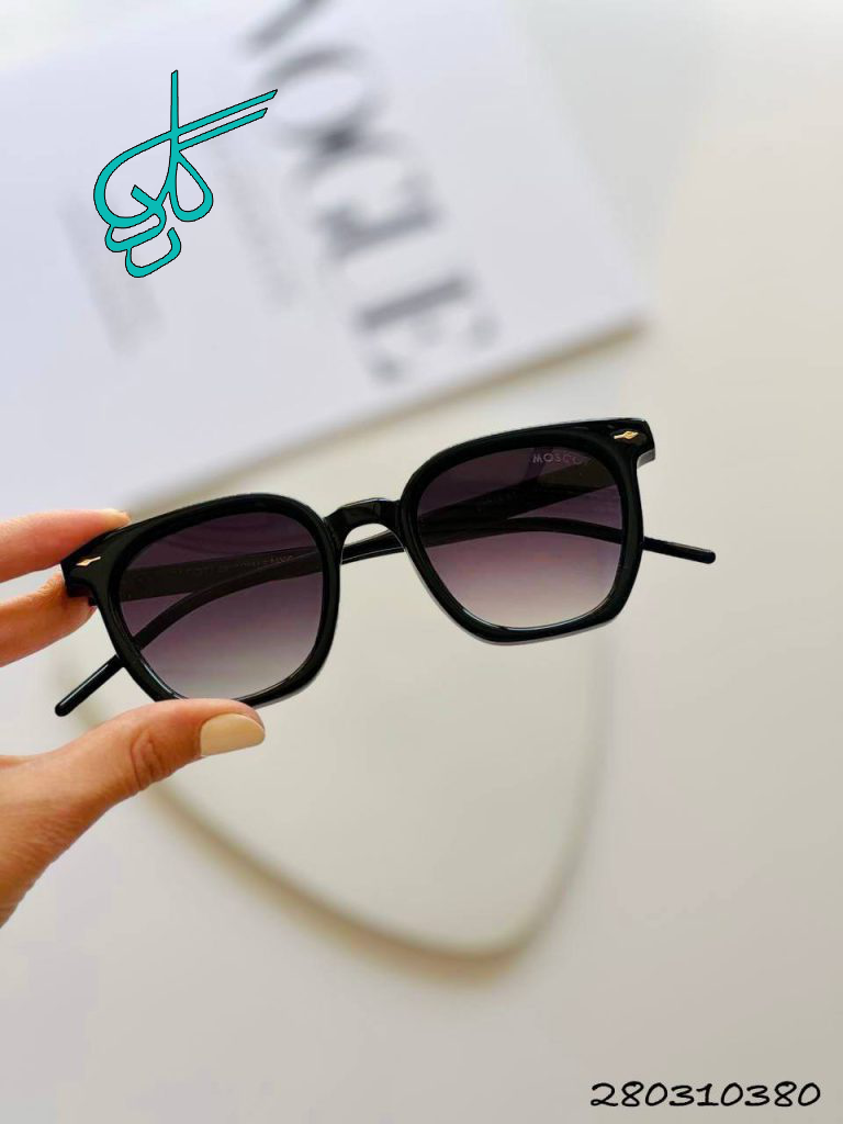 خرید عینک اسپرت برند موسكات دارای استاندارد UV400 فرم کائوچو همراه کاور و دستمال کد 2415152 - ردگل