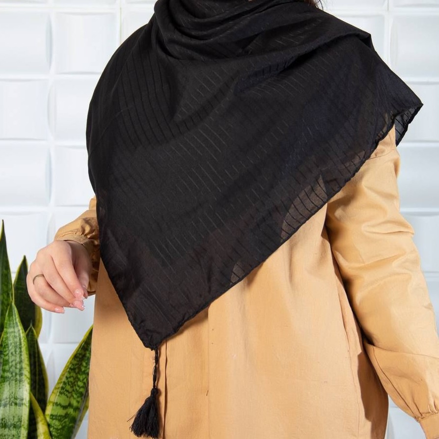 روسری نخی مشکی