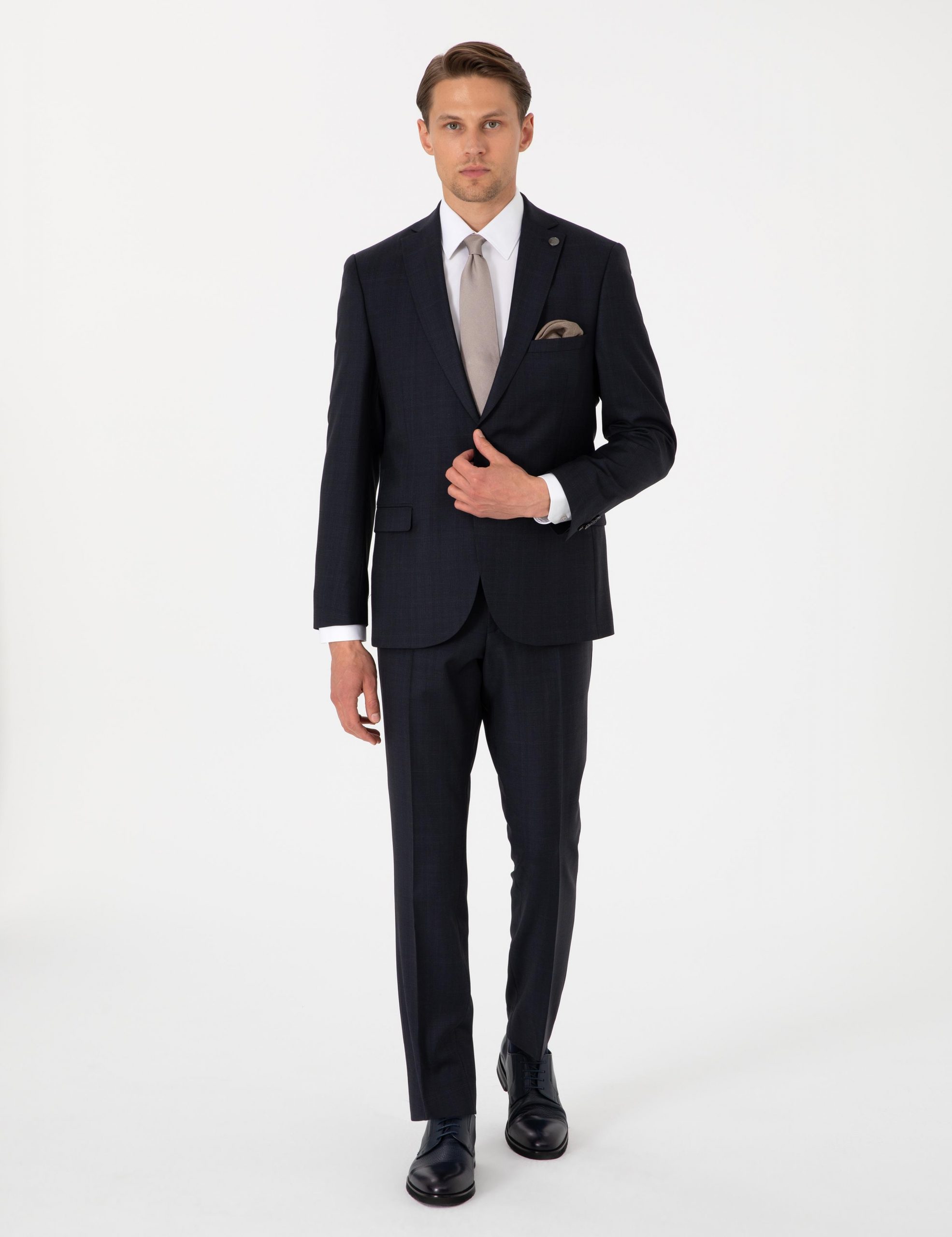 کت و شلوار مردانه سرمه ای پیرکاردین - فروشگاه لباس شهرمون