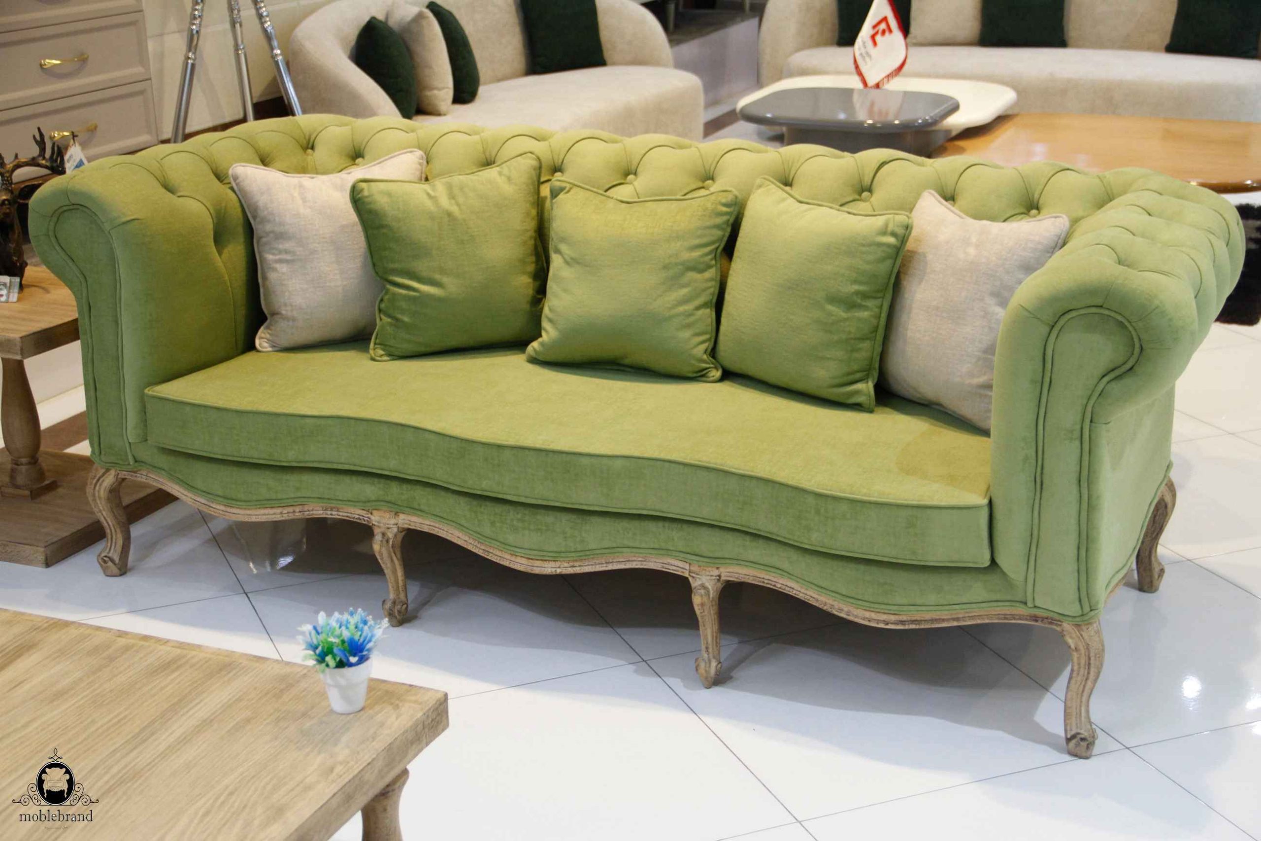 مبل چستر فرانسوی