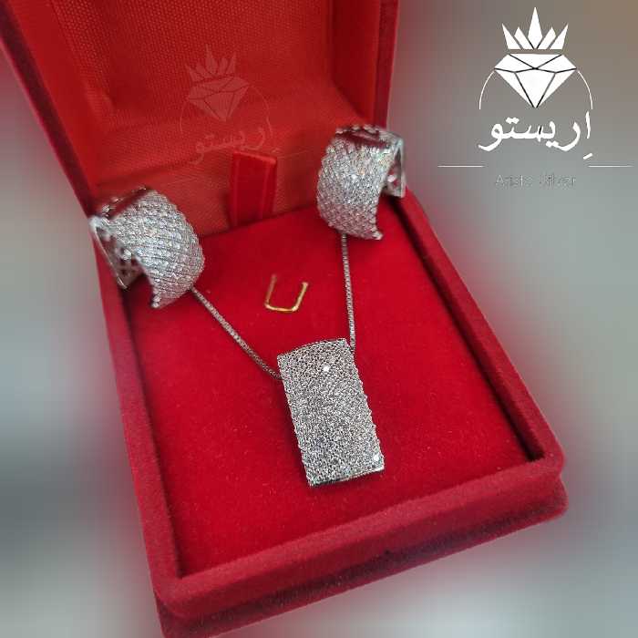 نیمست نقره پرنس به همراه زنجیر ونیزی تمام نقره با عیار 925 و آبکاری طلاسفید   