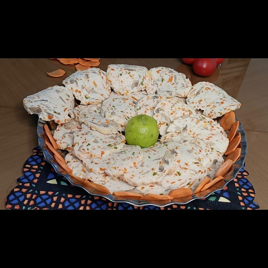 کالباس مرغ و قارچ