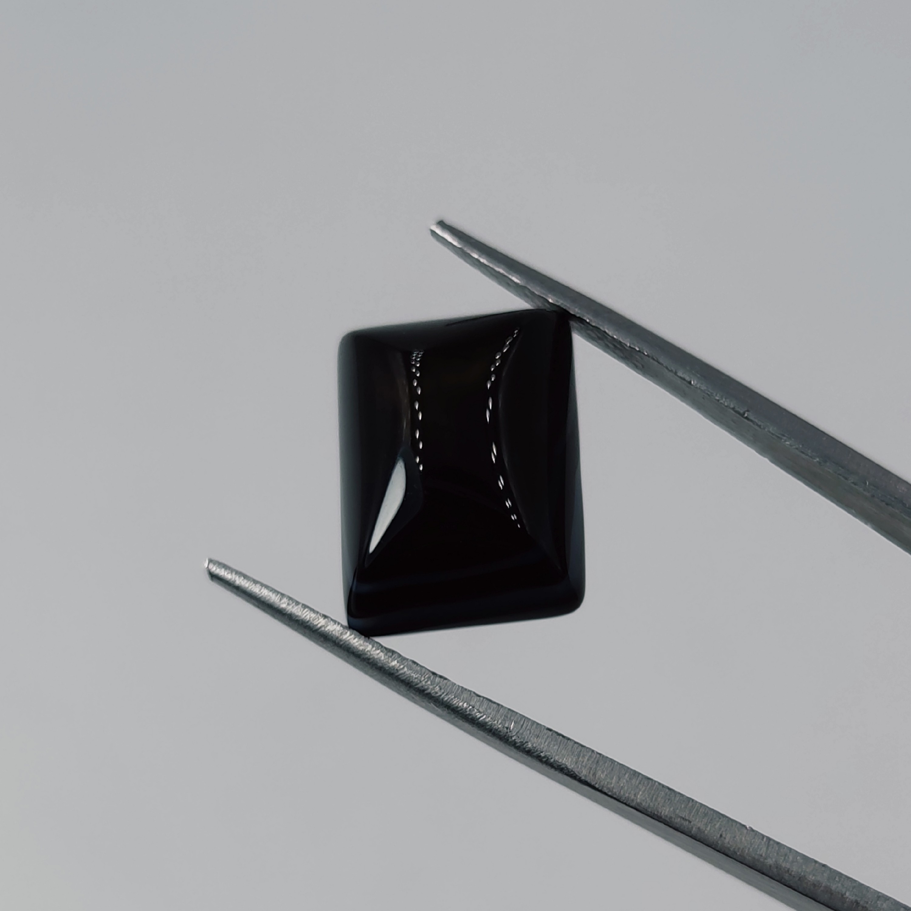 نگین سنگ انیکس یا اونیکس معدنی     