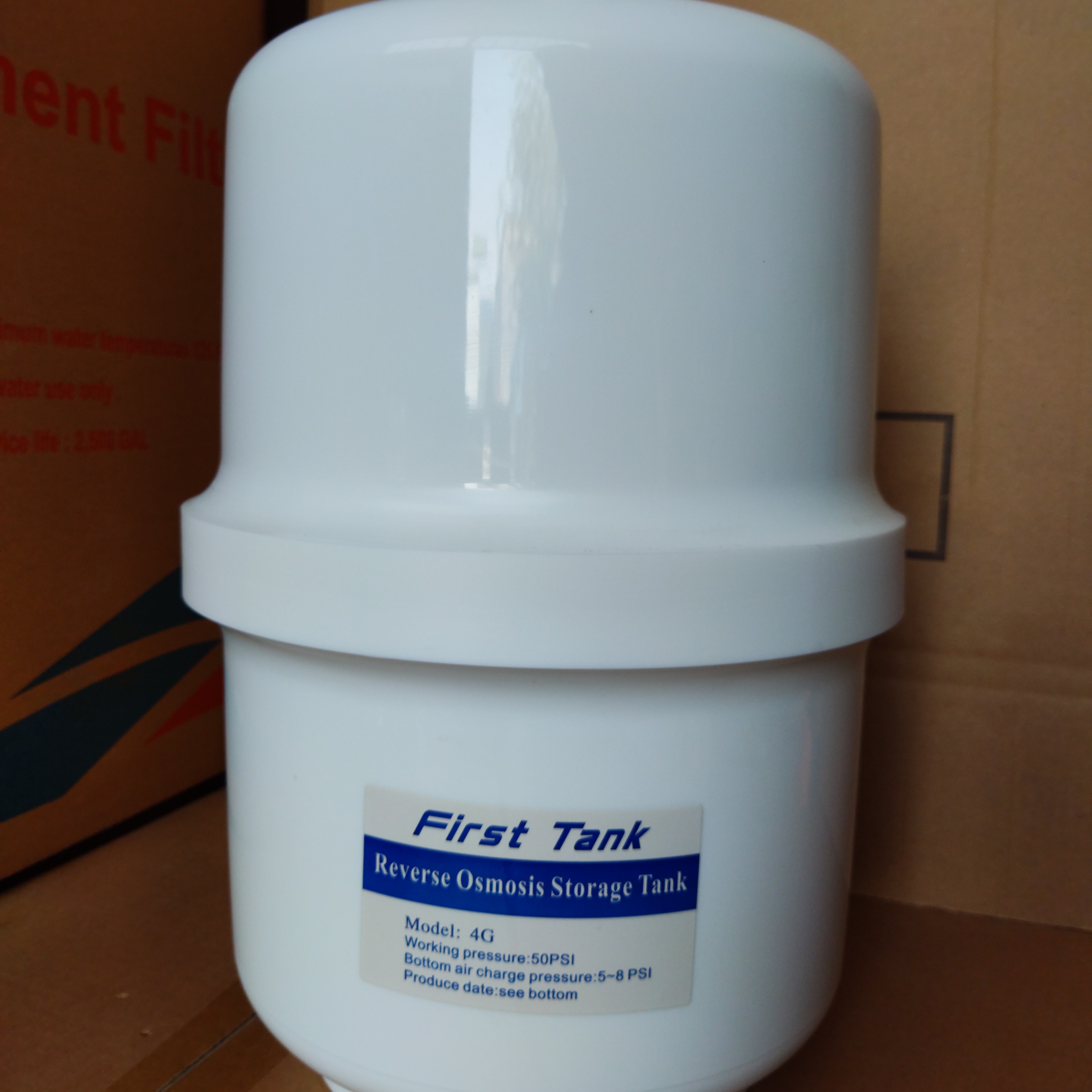 مخزن 4 گالن وارداتی دستگاه تصفیه آب خانگی مدل first tank
