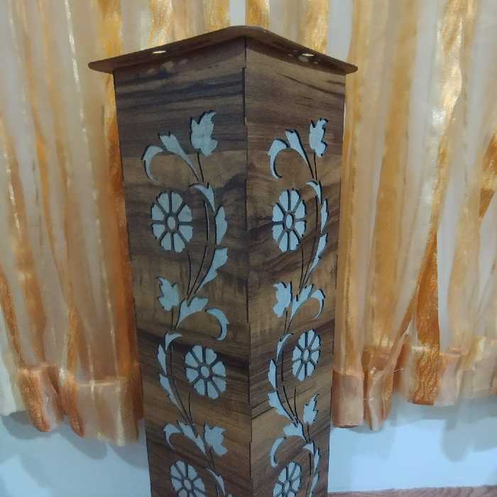 آباژور کنار سالنی