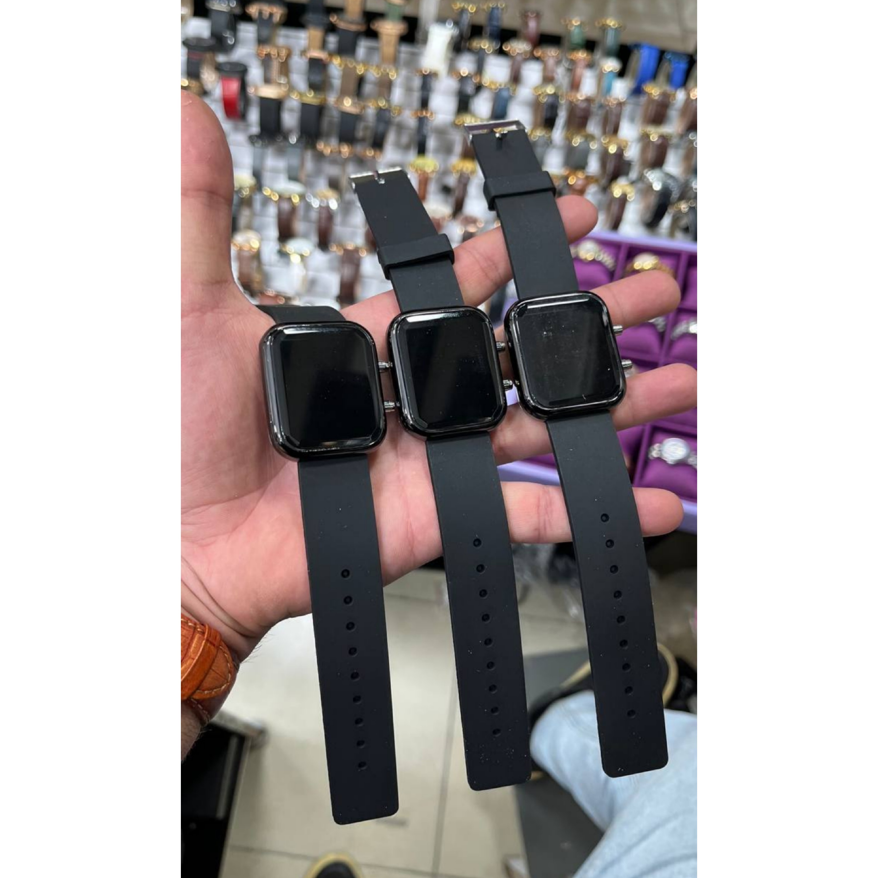 ساعت ال ای دی دو کلید