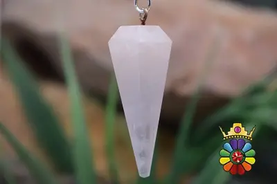 شاقول کوارتز صورتی