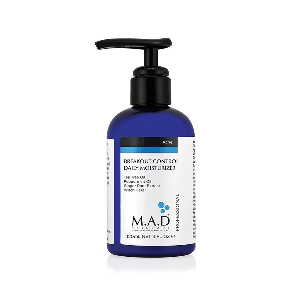 آبرسان روزانه پوست چرب ام ای دی M.A.D