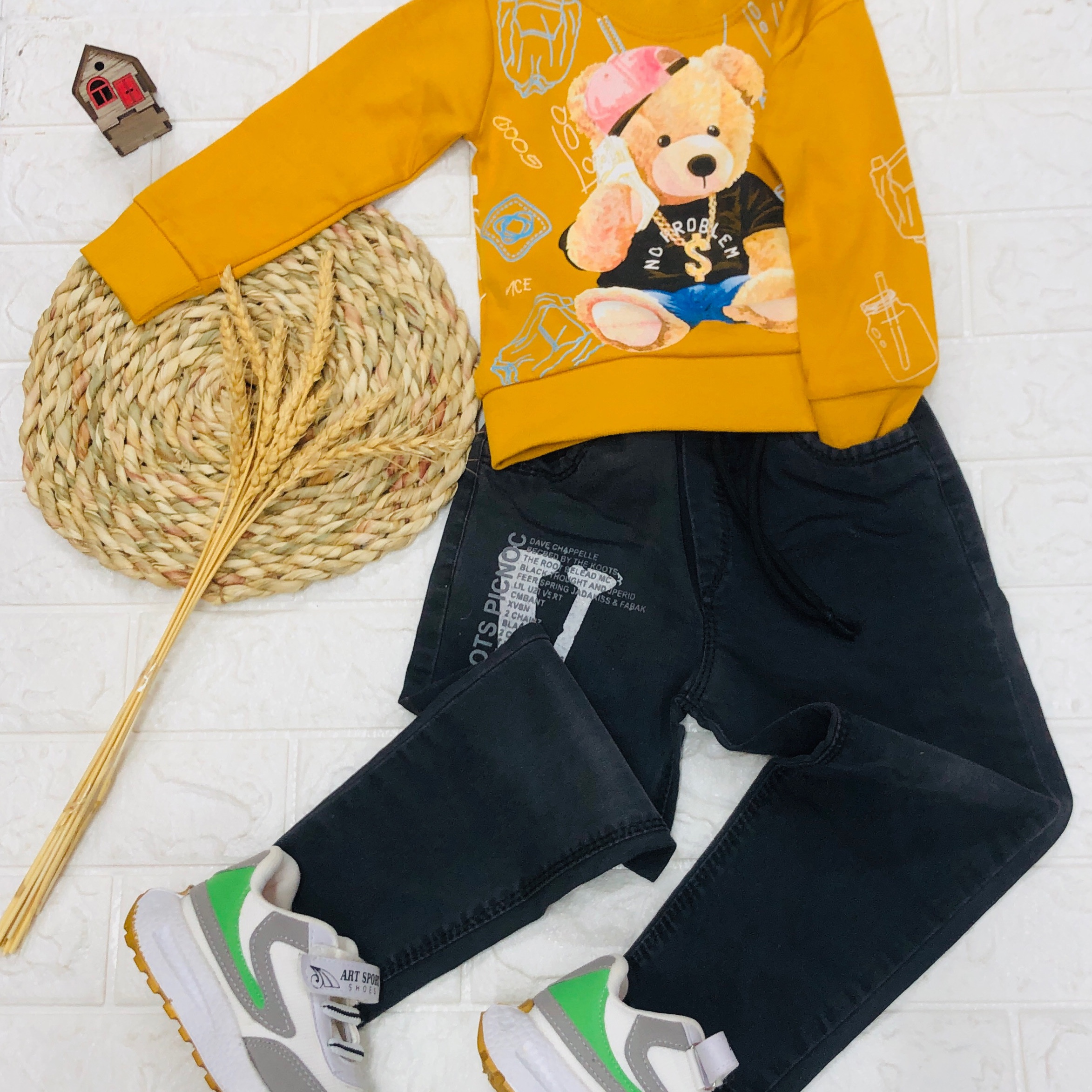 شلوار لی زغالی پسرونه سنگ شور شده زیر قیمت بازار