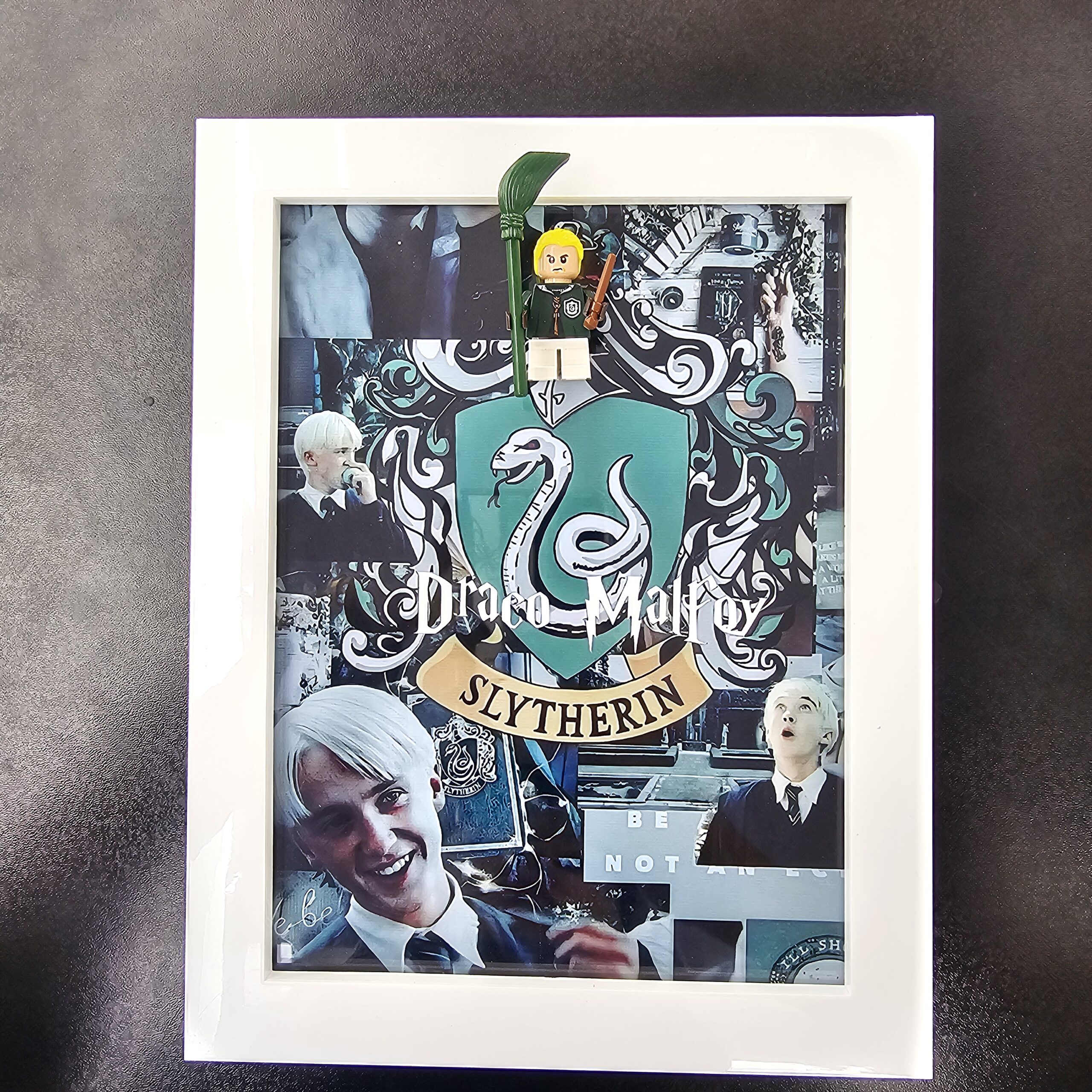 تابلو لگو مالفوی