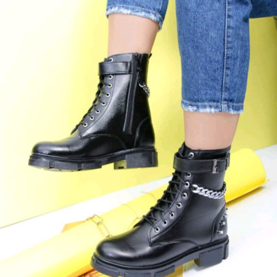 نیم بوت زنانه