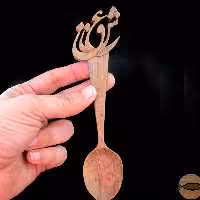 قاشق چوبی عشق ماه ماهی