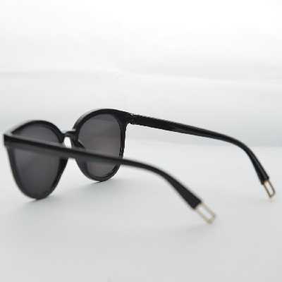 عینک آفتابی مدل KD9765