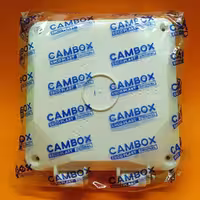 جعبه تقسیم دوربین cambox با ابعاد 14 سانتی متر جنس بدنه pvc درب لولایی 