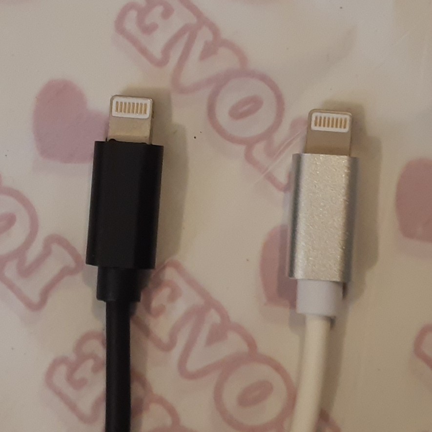 کابل ایفون فنری باکیفیت                                                 USB TO LITING  فست شارژ 