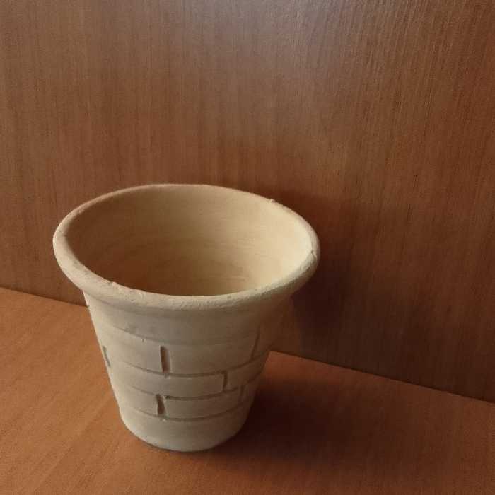 گلدان سفالی کوچک ساده کرم ارتفاع 8 قطر دهانه 8 گلدون سفالی