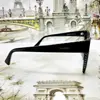 عینک آفتابی زنانه والنتینو مدل VA4106500187
