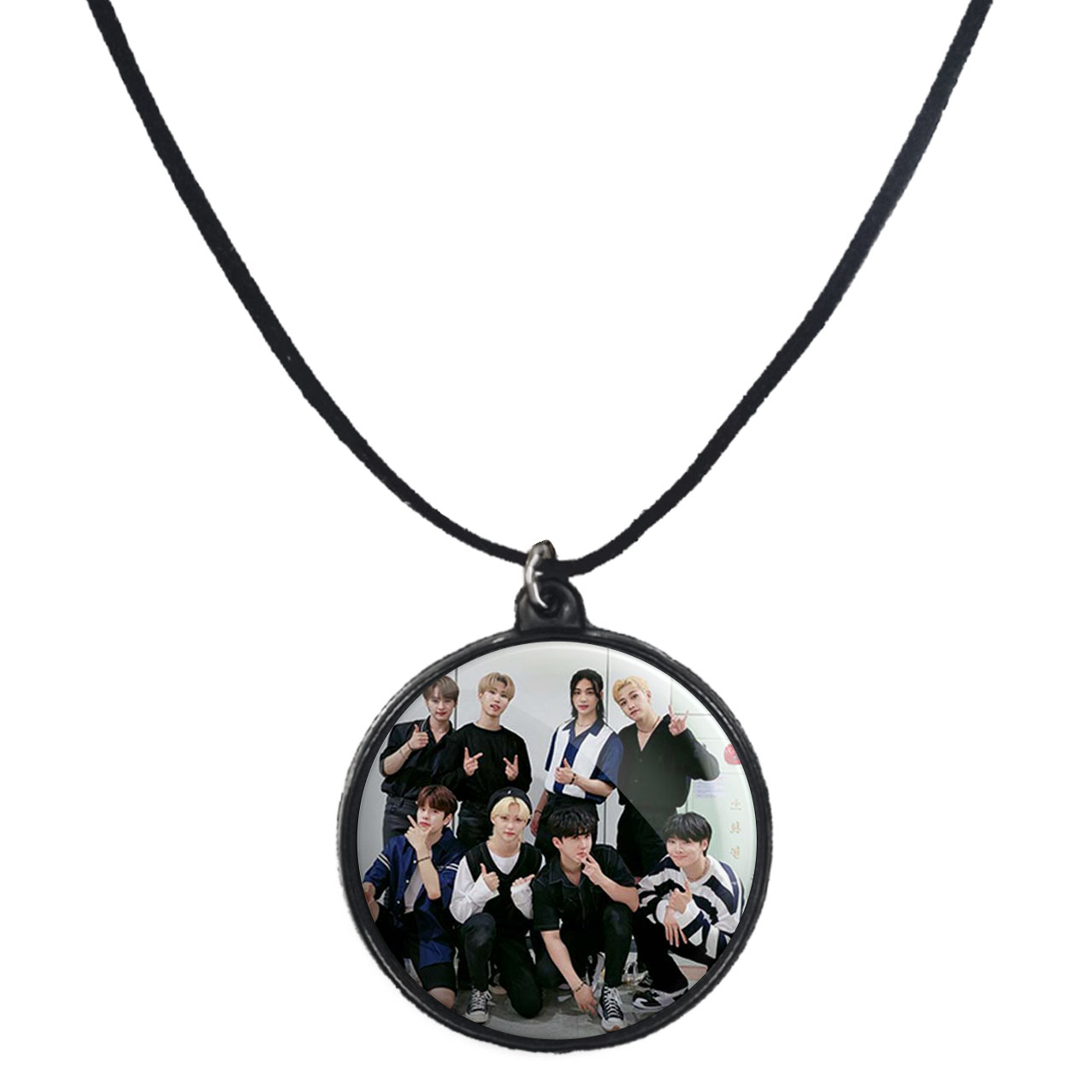 گردنبند پرمانه طرح straykids کد pmb.12148مدل دو طرفه