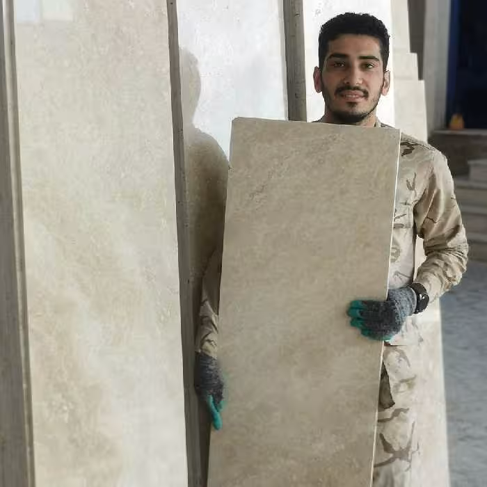 سنگ تراورتن آبگرم محلات مدل سوپر پلاس . بهترین سنگ ساختمانی تراورتن travertine کارخانه تراورتن کد TS 0002