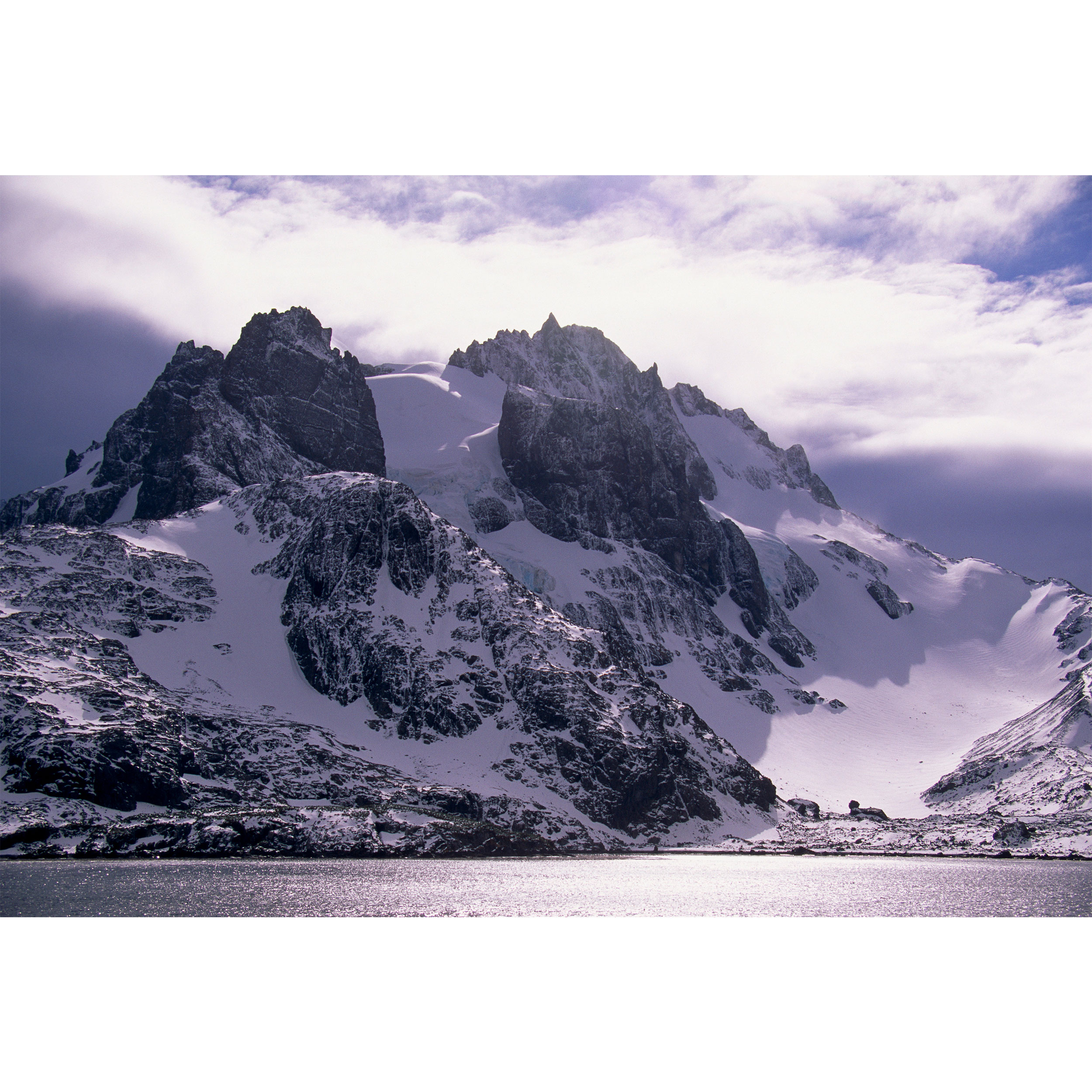 تابلو شاسی طرح برف و کوه مدل T2077