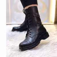بوت پرفروش شارژ شد
بوت mobina دوسگک زیره اصلی 
سایزبندی37 تا 40