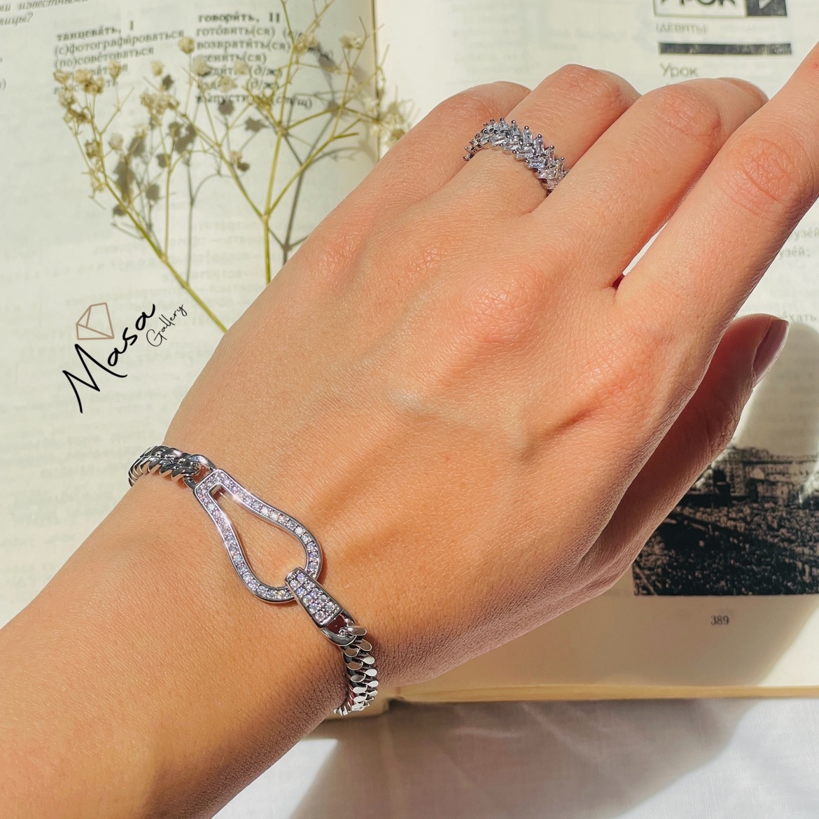 دستبند کارتیر برند ysx