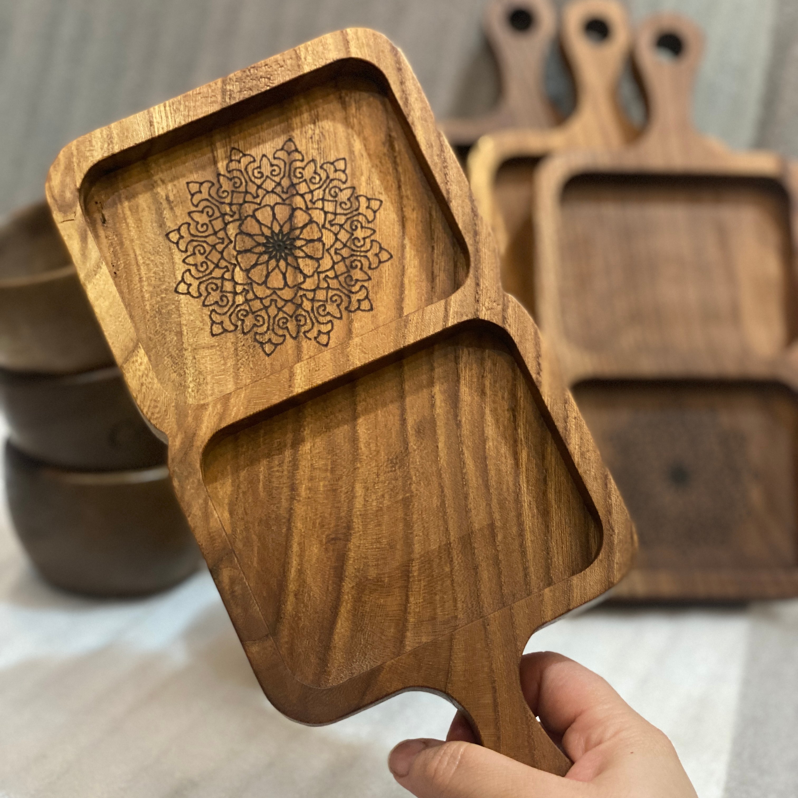 اردوخوری و زیرلیوانی چوبی دسته دار قابل شستشو