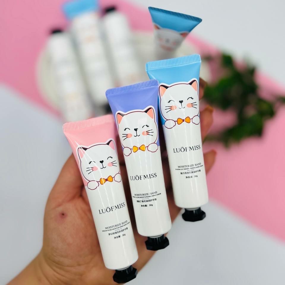 کرم مرطوب کننده دست و صورت لاف میس