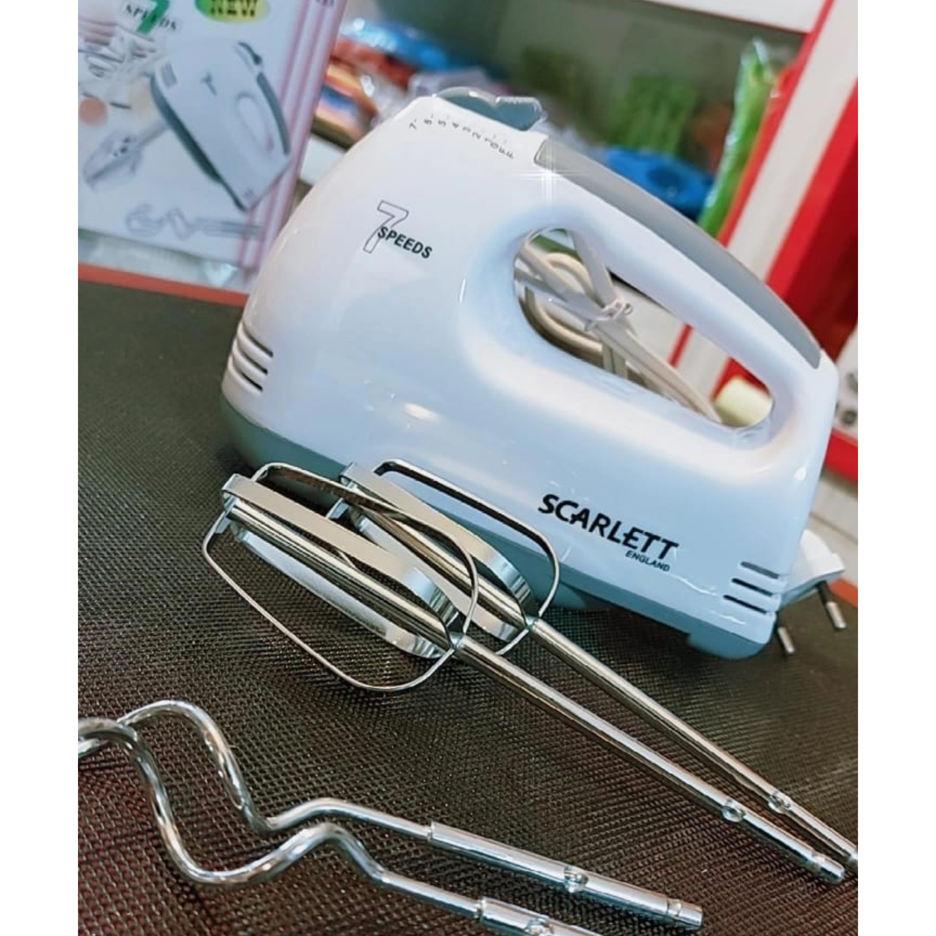 همزن برقی مارک اسکارلت  7 سرعته 260 وات 