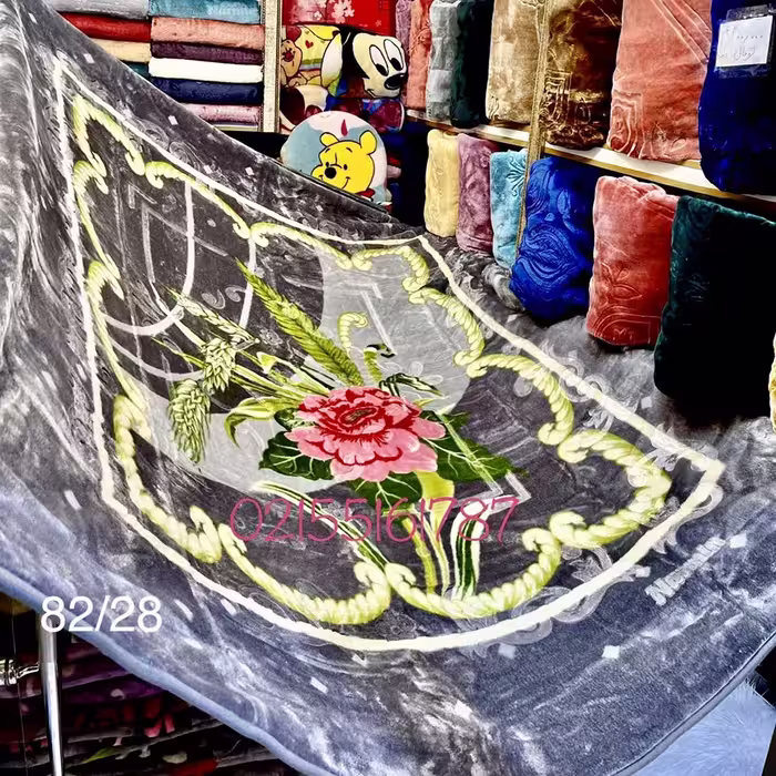 پتو نرمینه دو نفره مدل نرمین  گلدار گل برجسته ساک دار با تراکم بالا 