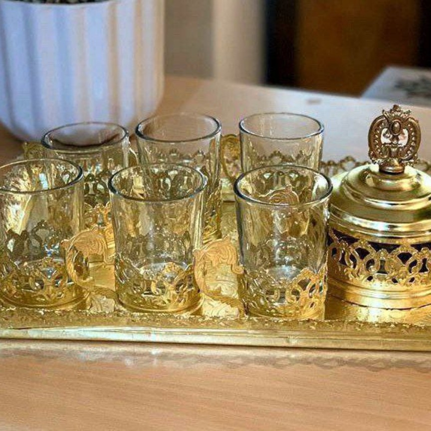 ست استکان چایخوری و سینی وقندان