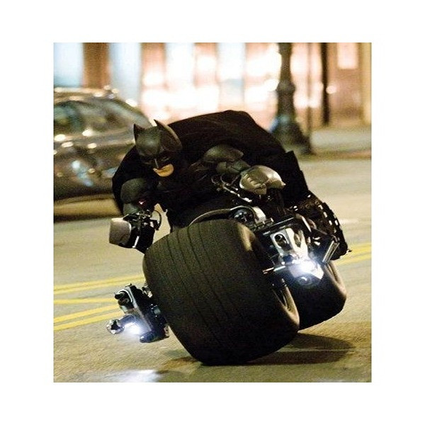 تابلو شاسی طرح شوالیه تاریکی کد 37056 | دنیای قاب