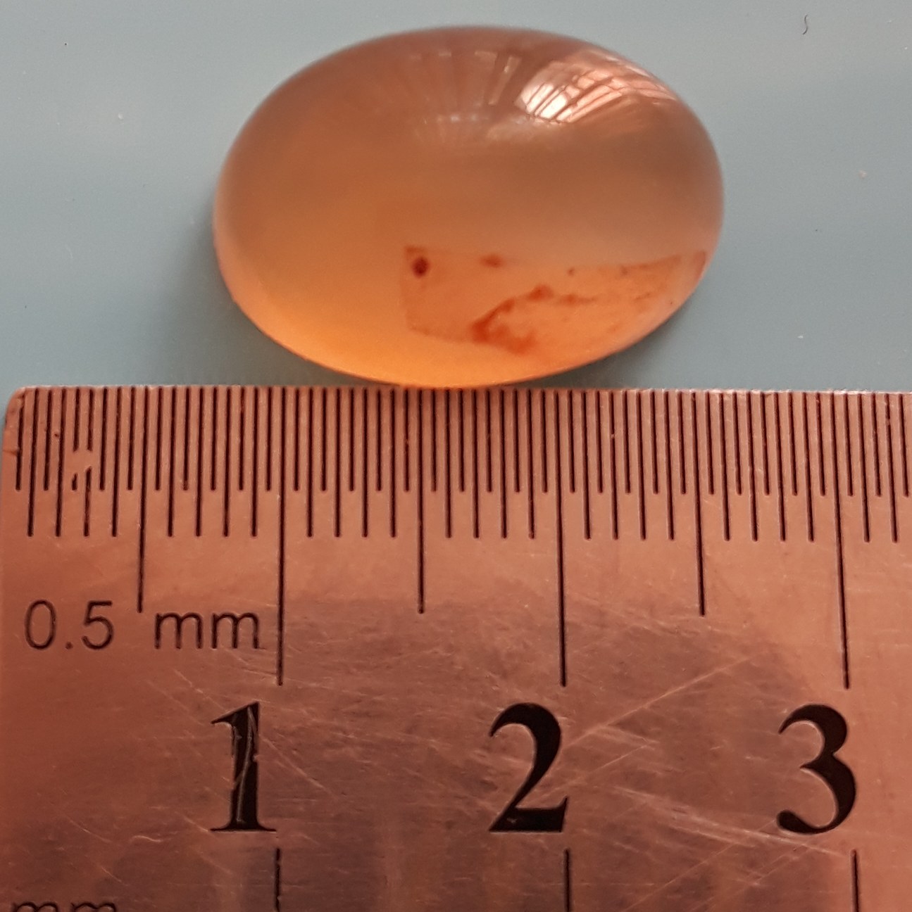 عقیق زرد دامله