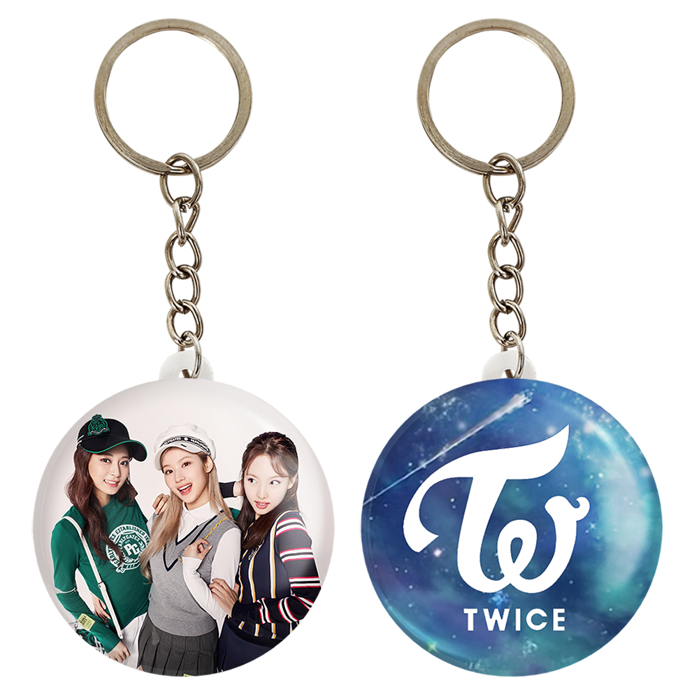 جاکلیدی خندالو مدل گروه توایس TWICE کد 1997019972 مجموعه 2 عددی