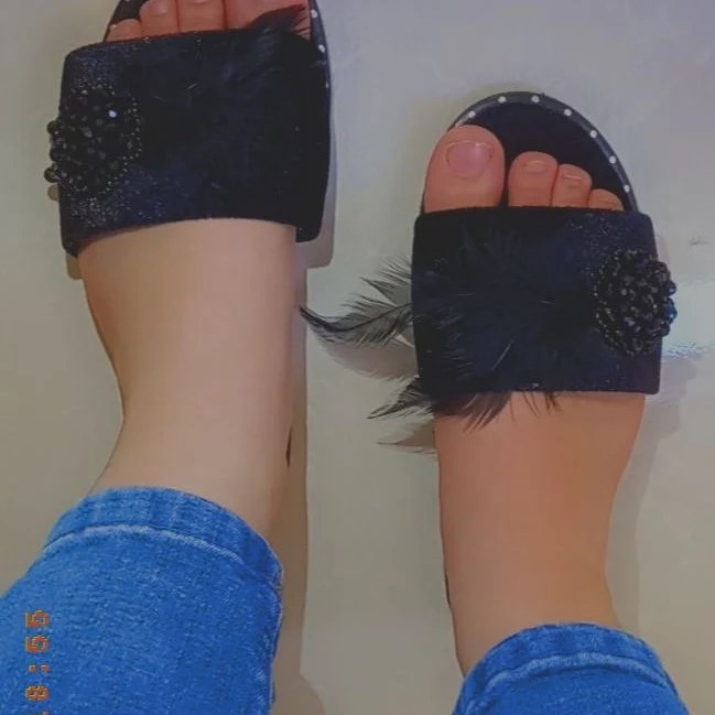 صندل زنانه و دخترانه مخمل از سایز 37 تا 40