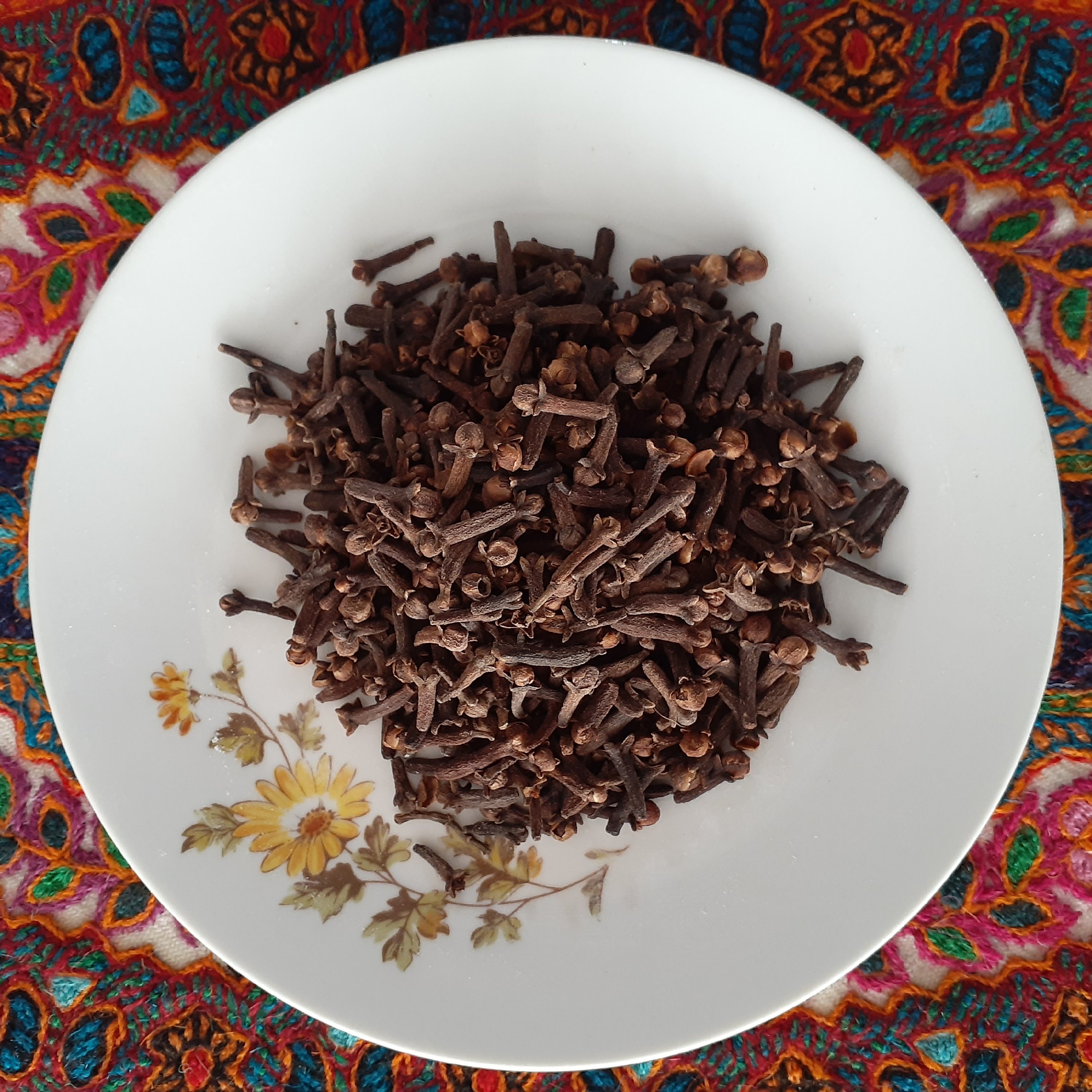 میخک...(قرنفل)....صد گرم