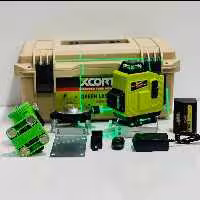 تراز لیزری ایکسکورت لمسی چهار بعدی 16 خط پایه آهنربای دارای بدنه  محکم  یک عدد باطری 2 آمپری و یه عدد باطری 7 آمپری کیفی