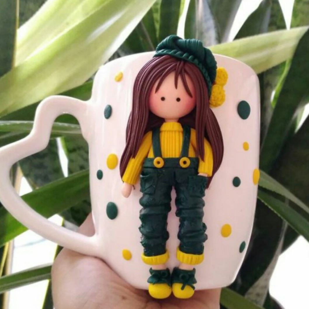 ماگ دختر نقاش